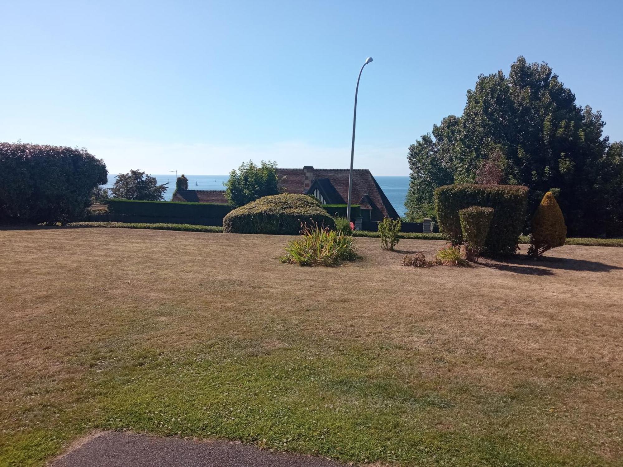Appartement 45M2 - Proche Deauville - Vue Mer Benerville-sur-Mer Exterior photo